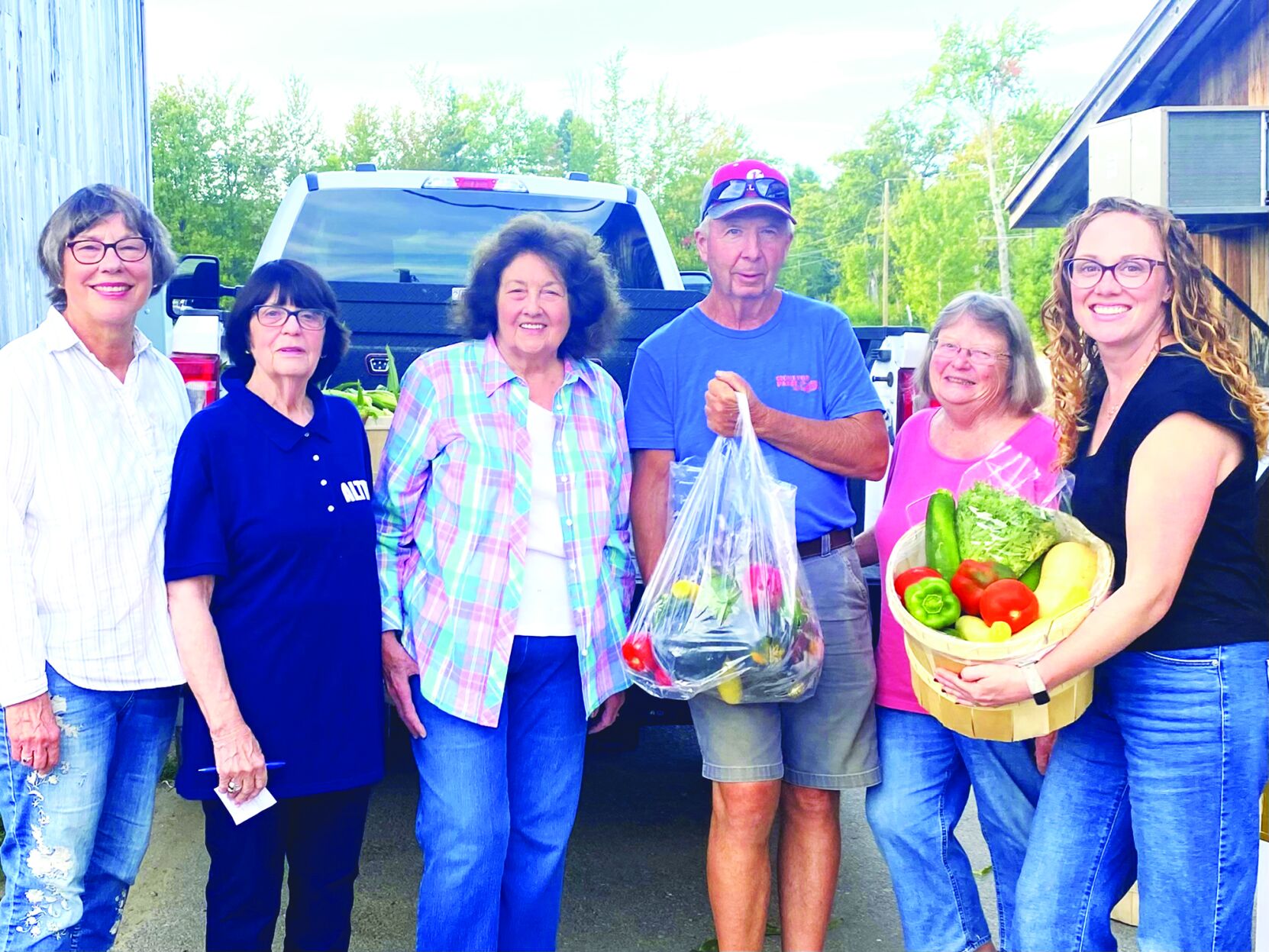 Meredith Altrusa Club helps Moulton Farm's gleaning program